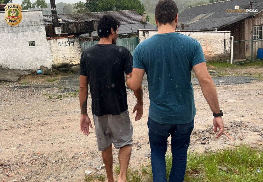 Homem condenado por roubo é preso no Barracão, em Gaspar