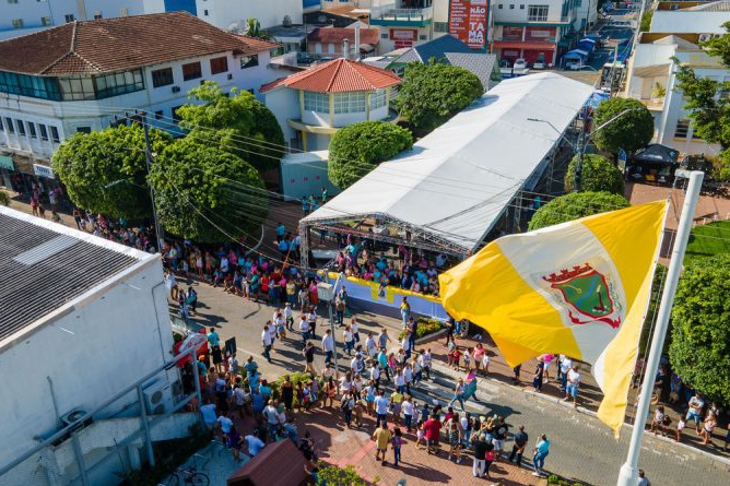 Mais de um ms de comemoraes vai marcar os 90 anos de Gaspar