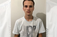 Jovem de Gaspar com cncer na lngua e garganta precisa de ajuda financeira
