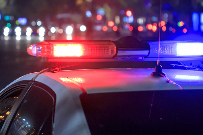 Mulher cai de sacada e fica desacordada em Blumenau; ela colocou a culpa na companheira