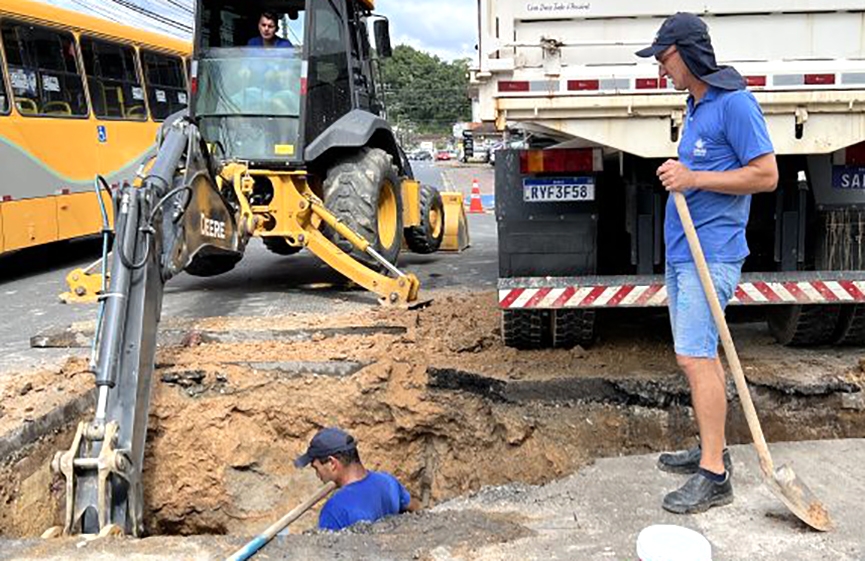 Samae troca bomba no bairro Bateias e moradores podem ficar sem gua nesta quinta