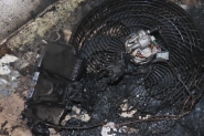 Ventilador utilizado para refrescar c�o pega fogo no Belchior, em Gaspar