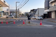 Rua do Centro de Gaspar  interditada para colocao de segunda camada de capa asfltica