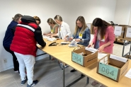 Resultados das primeiras urnas comeam a chegar no Cartrio Eleitoral de Gaspar