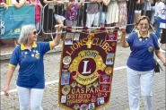 Lions de Gaspar comemora 63 anos com inaugurao de sala para equipamentos ortopdicos