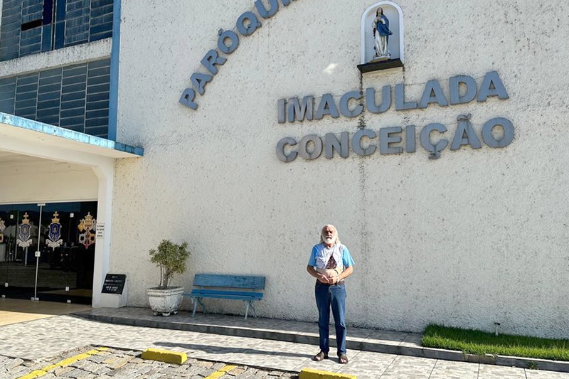 Padre Idonizete Krger assume Parquia Imaculada Conceio de Gaspar