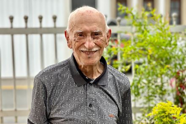 Seu Cobrinha: lembranças de um sapateiro aposentado de 106 anos de vida