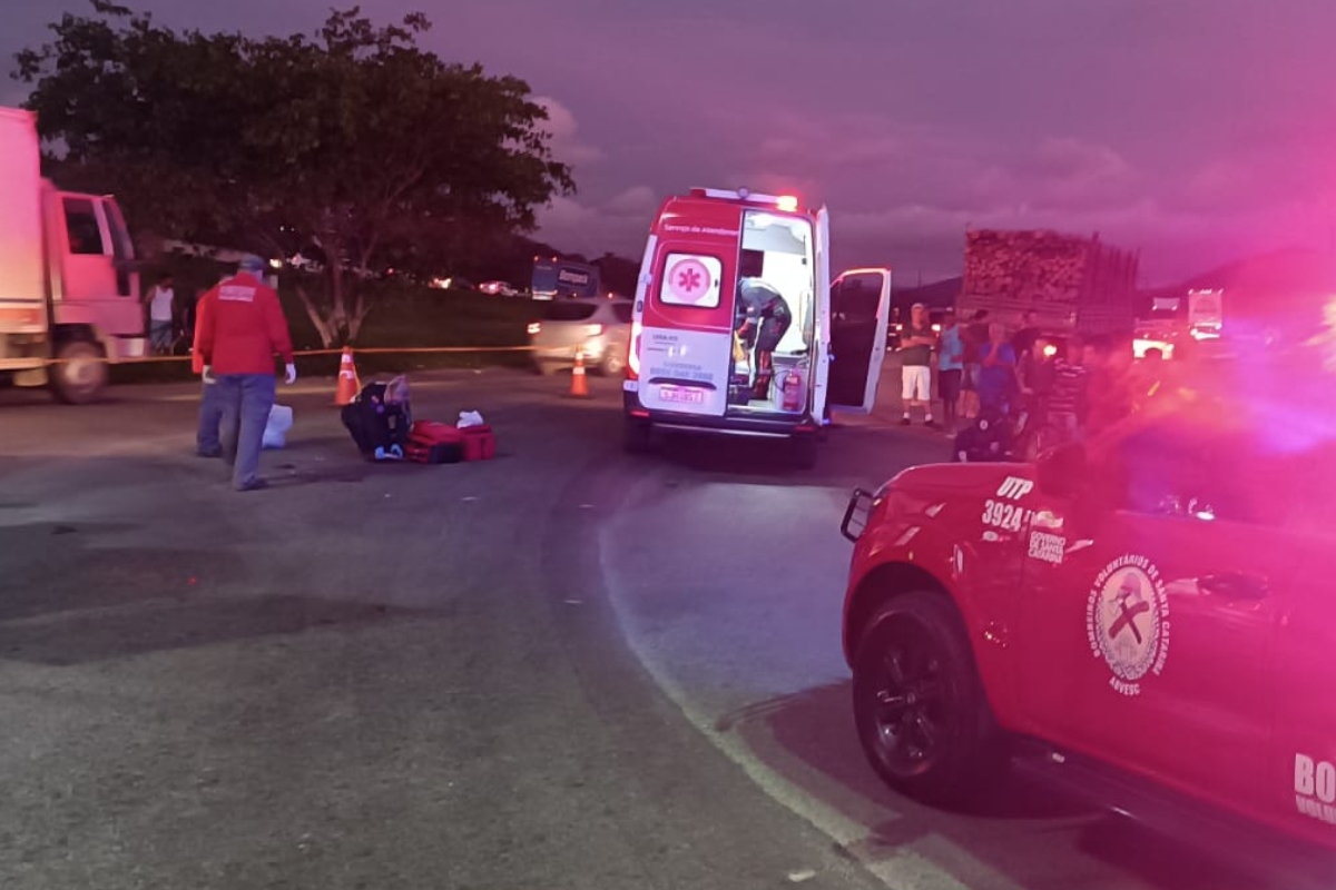 Escola de Ilhota suspende aulas desta quarta aps morte de aluna atropelada por caminho