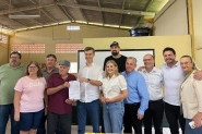 Assinada Ordem de Servio para pavimentao do segundo trecho de rua do bairro Macuco, em Gaspar