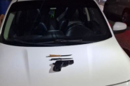 Trio rende motorista de aplicativo, rouba carro e acaba preso pela PM em Gaspar