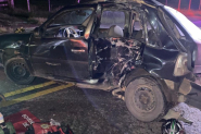 Fotos mostram carro e moto destruídos em acidente que matou homem em Ilhota