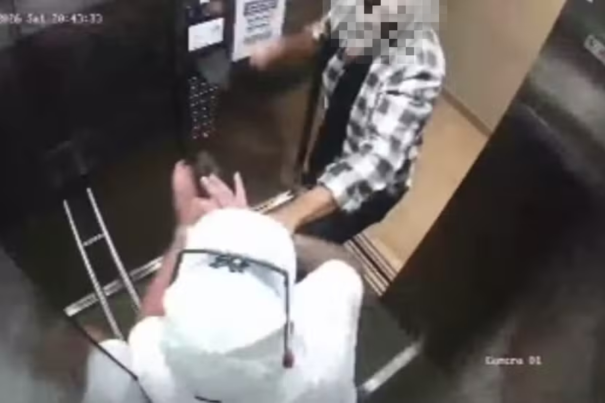 Homem esfaqueia vizinho dentro de elevador em Itapema; agressor alega surto