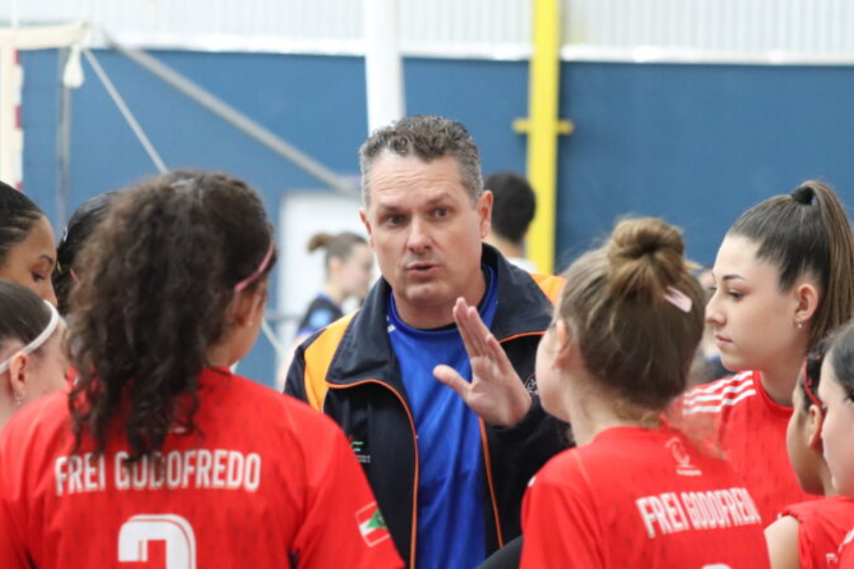 Funda��o de Esportes abre edital de sele��o para Bolsa T�cnico em Gaspar