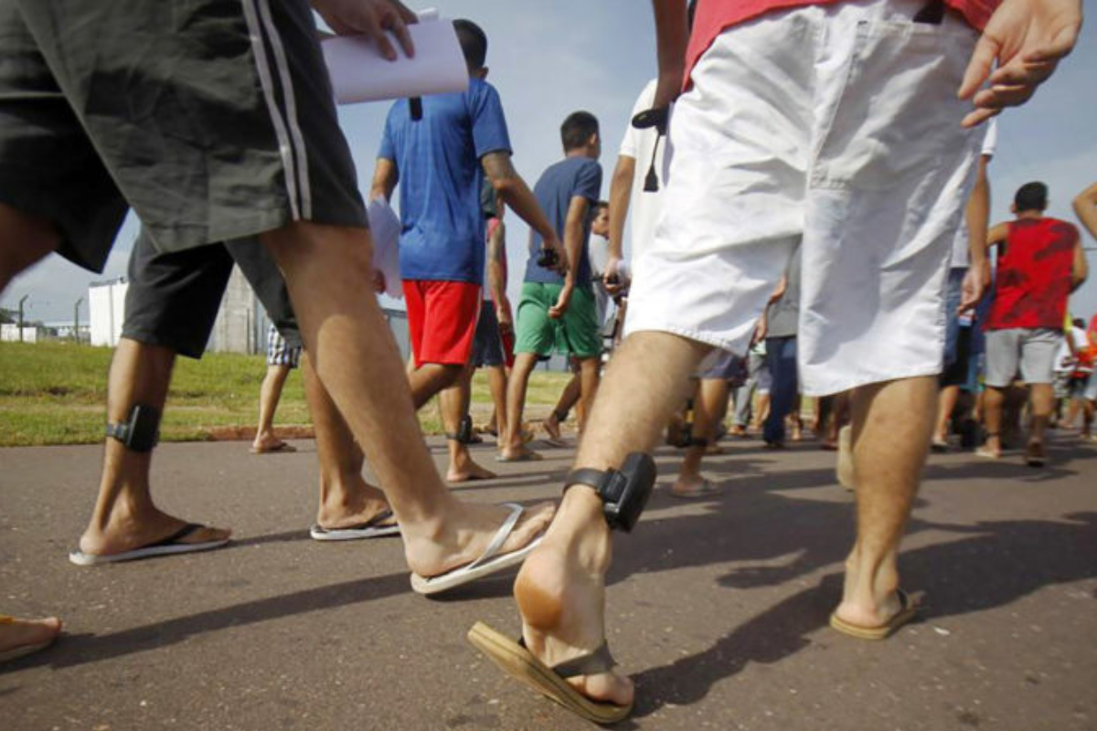 Quase dois mil presos n�o voltaram da �ltima 'saidinha de Natal' no Brasil