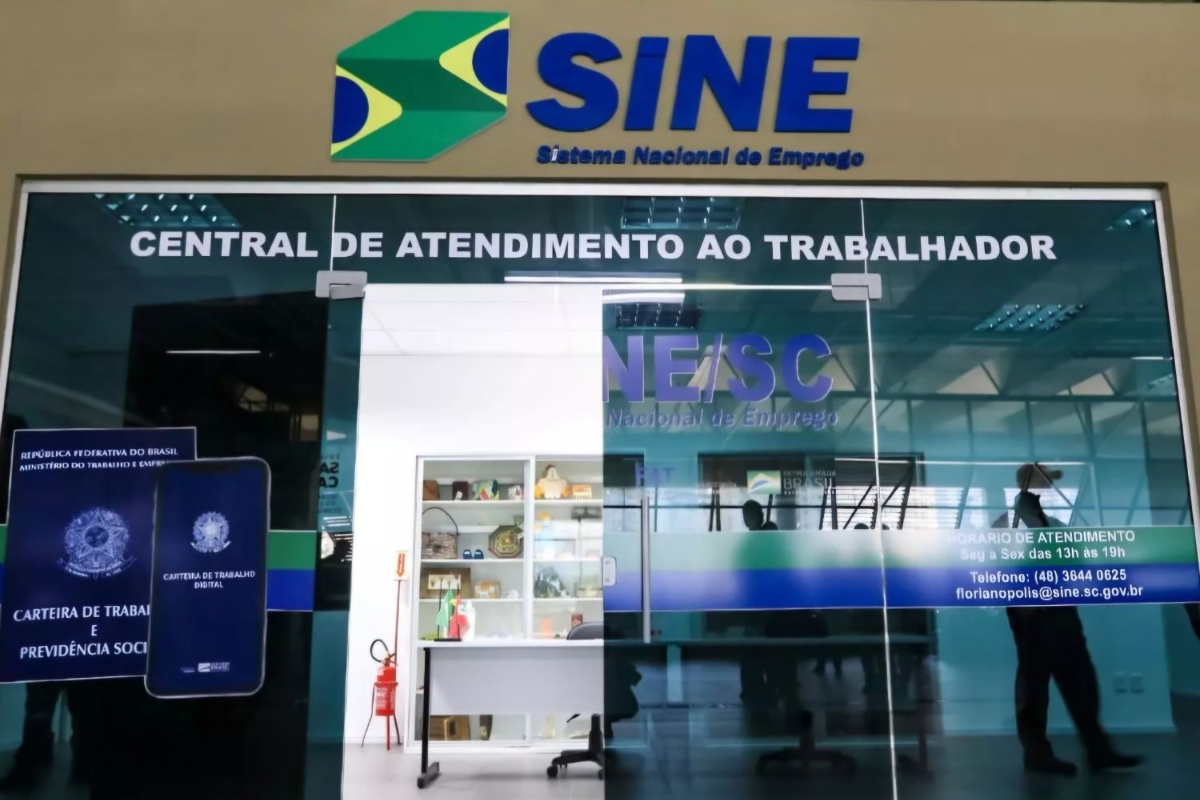 Vale do Itaja� � a regi�o de SC com mais vagas de emprego no Sine