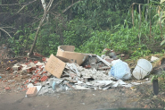Descarte irregular volta a ser registrado na Estrada Geral da Garuba: 