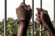 Idoso � agredido e amea�ado pelo neto da companheira em Ilhota: 