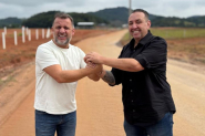 Vereador Ciro e deputado Jerry Comper destinam R$ 3 milh�es para pavimenta��o de rua no Gasparinho