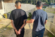 Traficante foragido � preso no bairro Barrac�o, em Gaspar