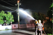 Poste pega fogo no bairro Lagoa, em Gaspar