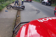 Acidente entre carro e moto mata homem no bairro Garcia, em Blumenau